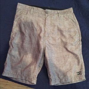 Billabong boardshorts, size 28