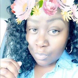 Meet your Posher, Sierra