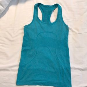 Lululemon Tech Tank!