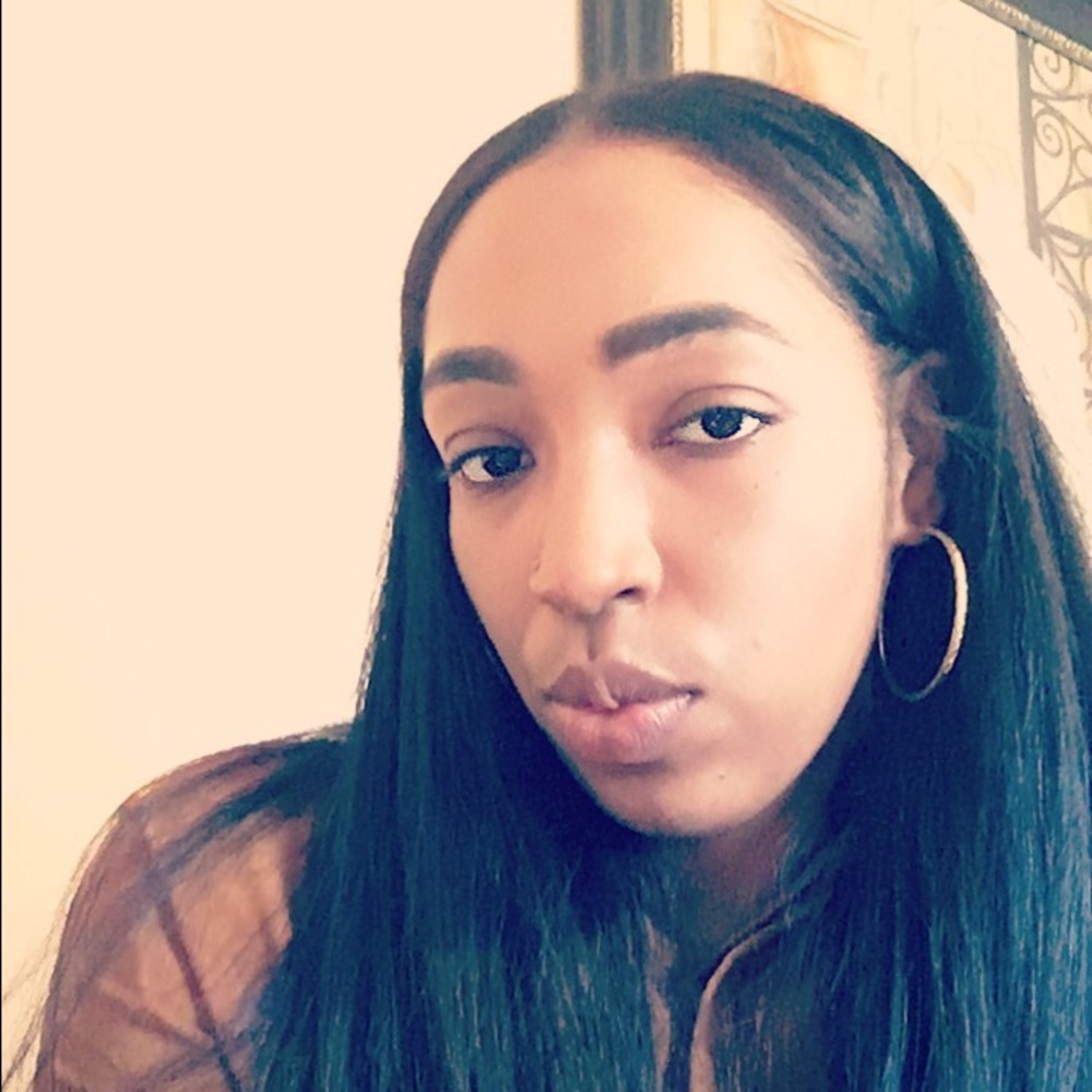 Meet your Posher, Lasandra