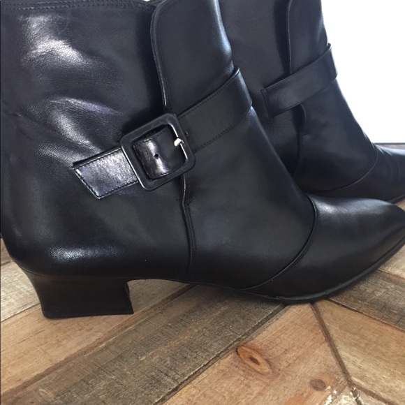 Amalfi Black Ankle Chelsea Boot - Picture 5 of 8