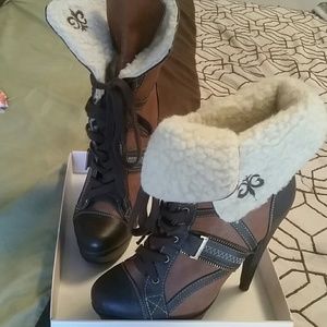 Dereon heeled boots