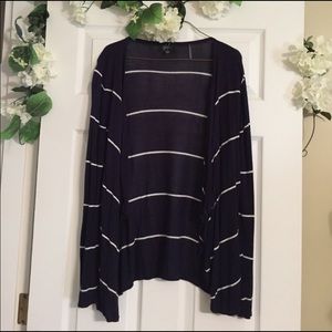 🎉Sale🎉 Navy and White Striped Cardigan