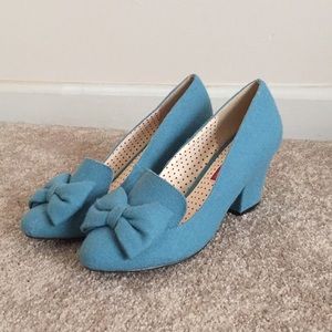 Blue Vintage Heels