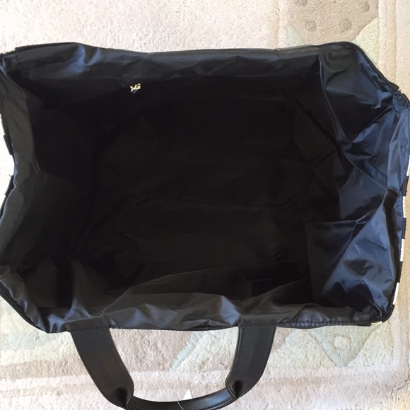 ππHOST PICKππ NEW VS TOTE BAG - Picture 4 of 7