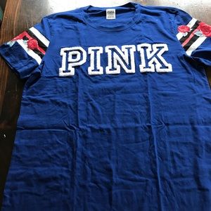 New Pink campus tee Never Warn