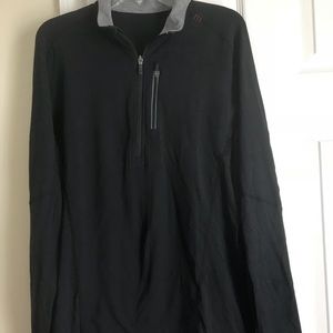 Lululemon Half Zip black Pullover