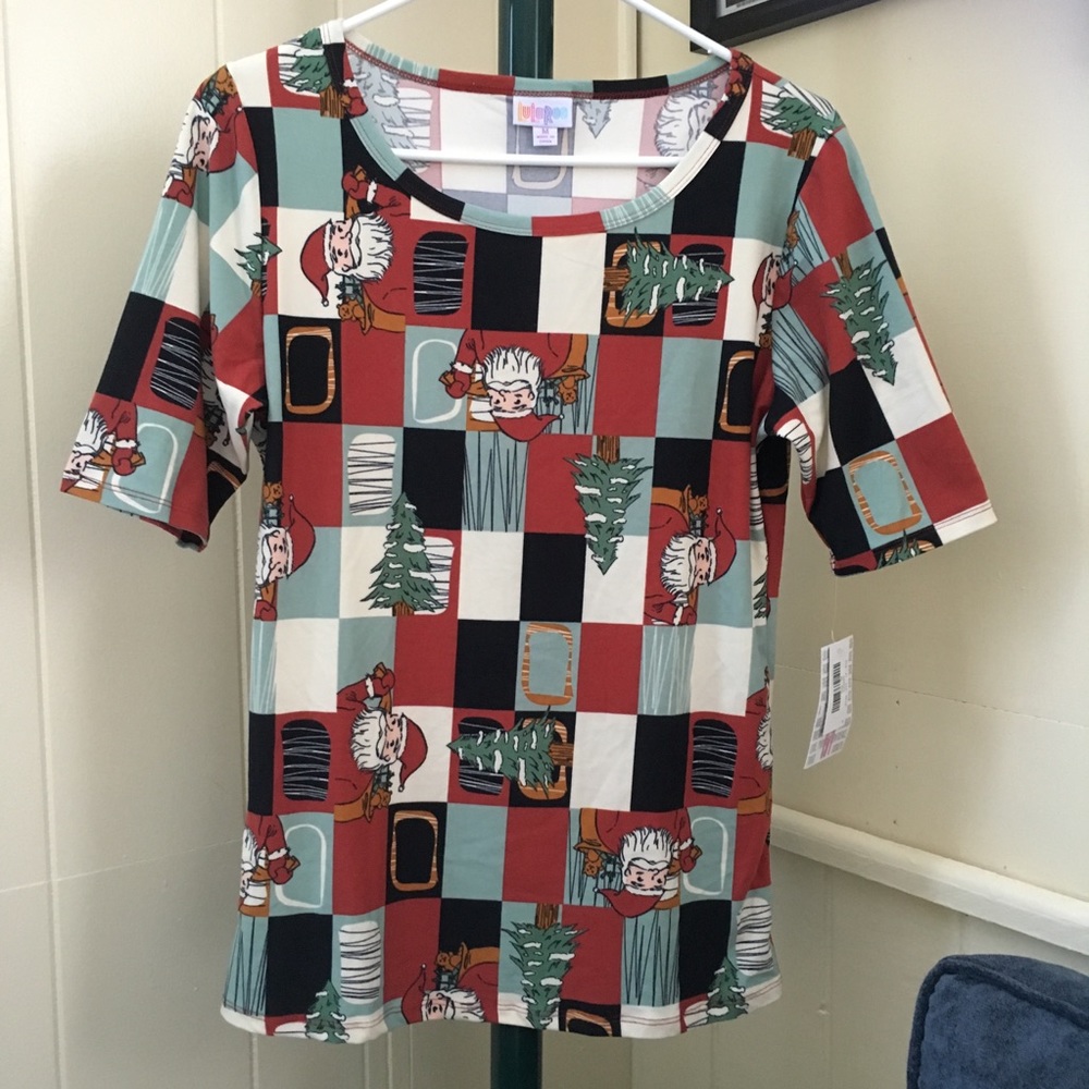 🎄In🎅Lularoe Holiday Gigi Tops M Santa NWT
