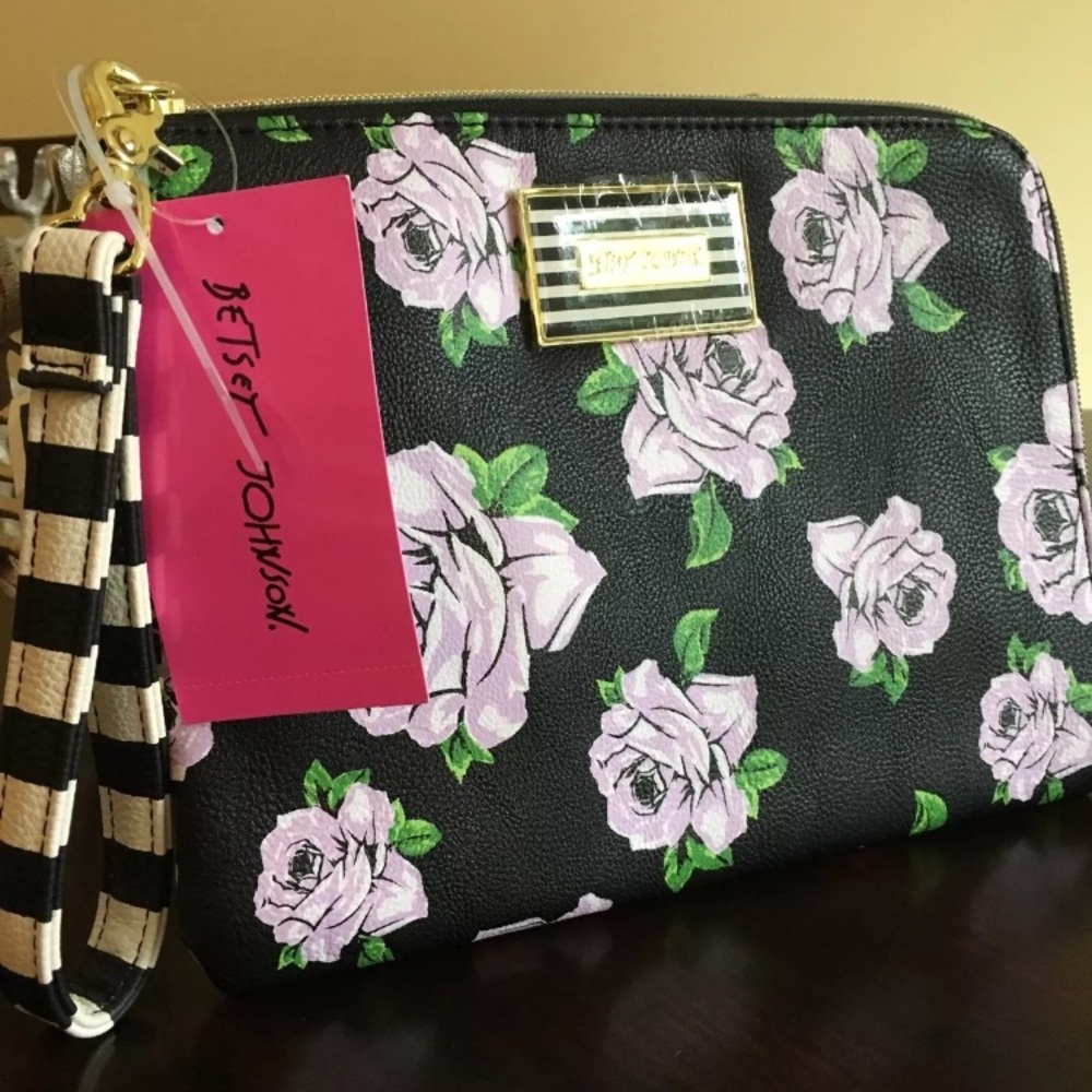 New Betsey Johnson clutch bag 9.5"x7.75" roses and polka dots