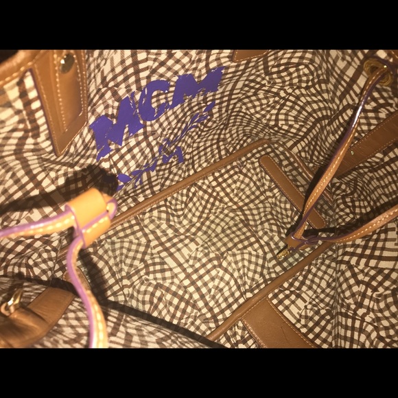 Authentic MCM Shopper + Pouch lowest $400 - Picture 2 of 5