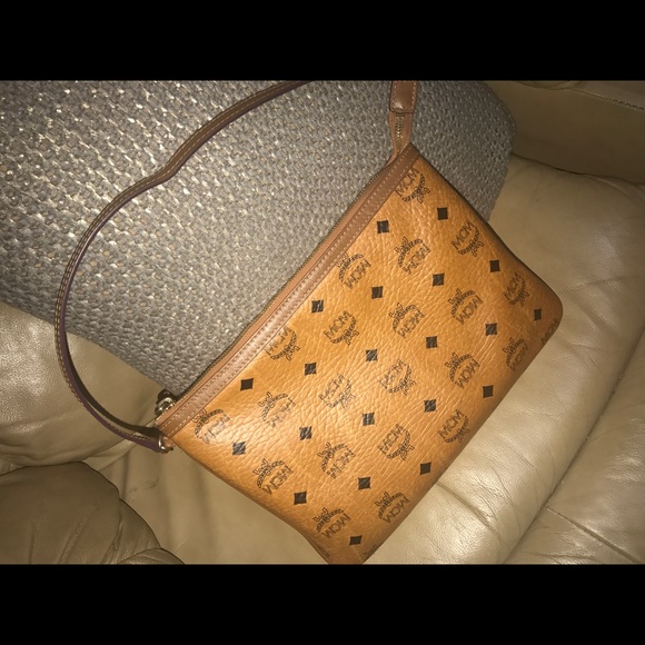 Authentic MCM Shopper + Pouch lowest $400 - Picture 5 of 5