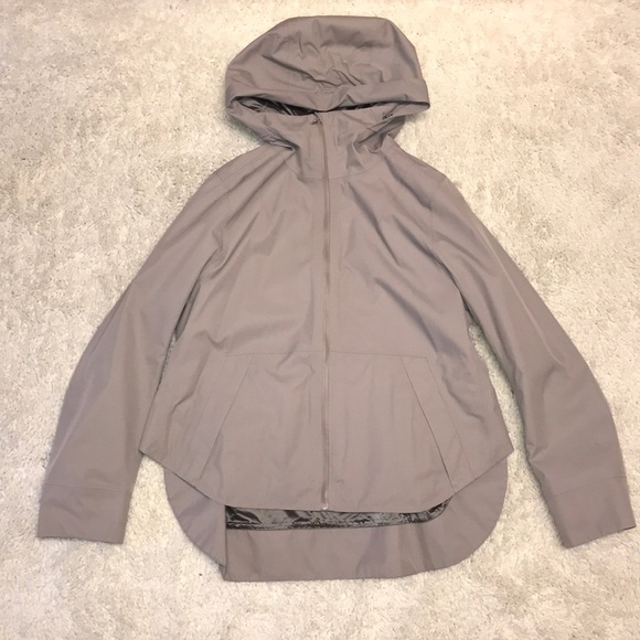 short rain jacket with hood