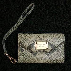 Michael Kors wristlet