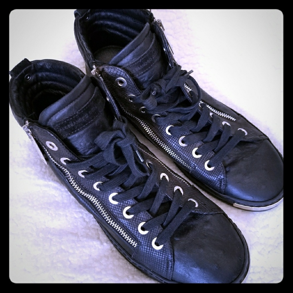 Men's Alessandro Dell'Acqua Italian Sneakers 11