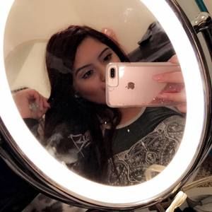 Meet your Posher, Destiny