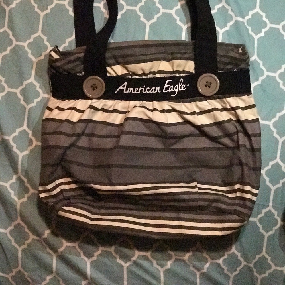 American Eagle Black and White bag