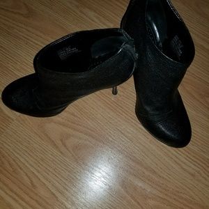 Reaction black booties