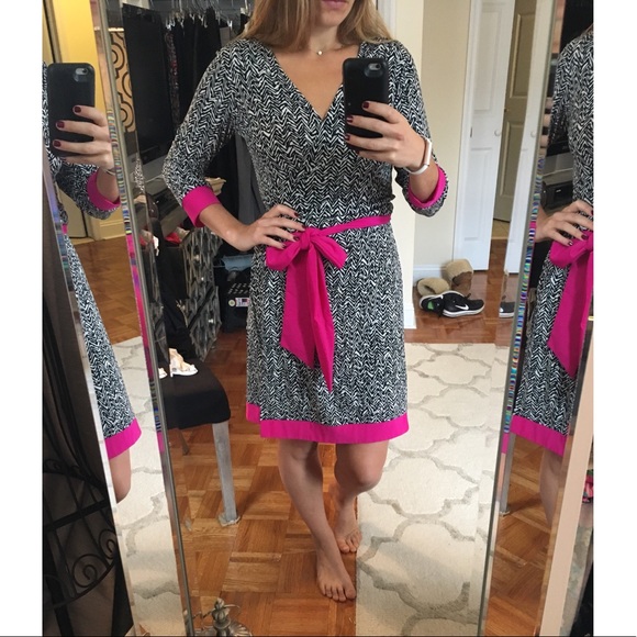 Kathlin Argiro Atelier wrap dress. - Picture 1 of 3