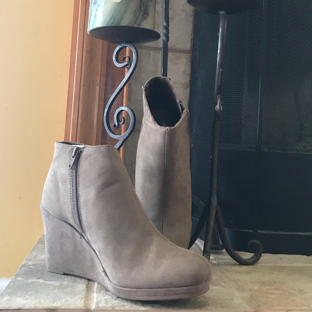 Desert Wedge Bootie in Taupe Micro
