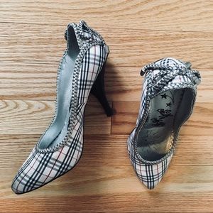 Naughty Monkey Plaid Pumps