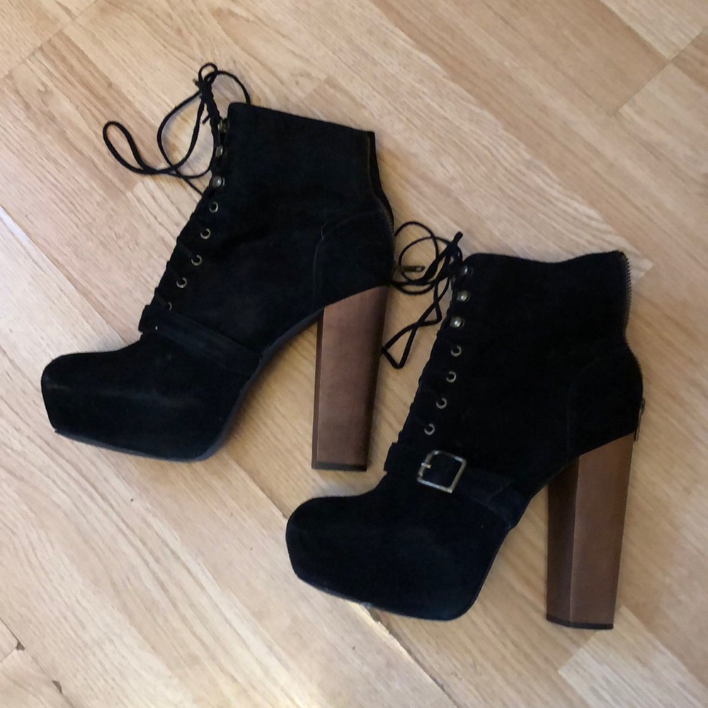 Steve Madden shoes