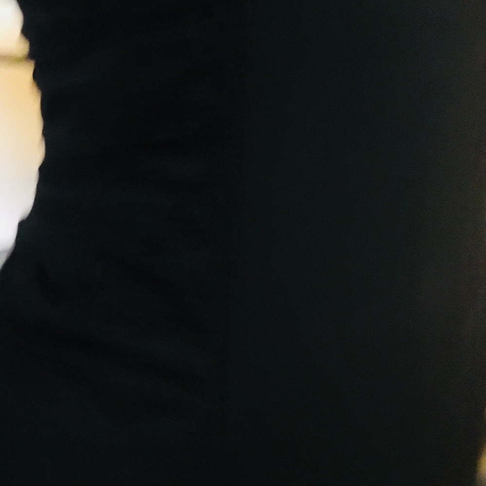 L’AGENCE BEAUTIFUL LITTLE BLACK DRESS WORN ONCE - Picture 6 of 8