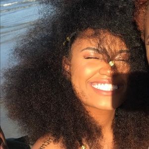 Meet your Posher, Ashton