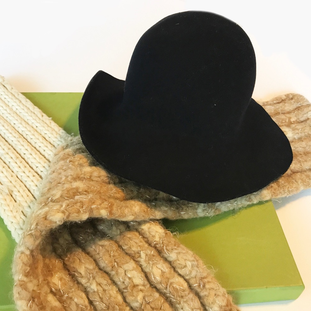 Staring at Stars Wool Navy Hat