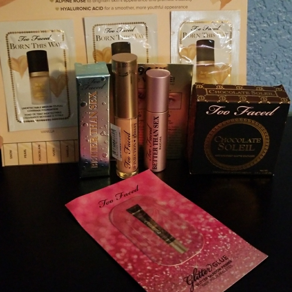 Too Faced Sample/ Deluxe Bundle