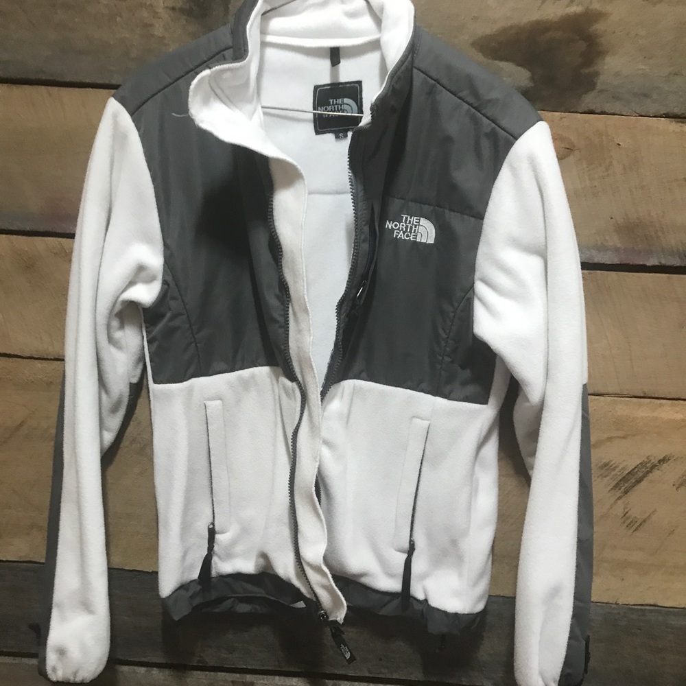 New North Face Fleece Jacket