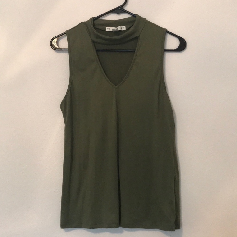 Chokered Sleeveless Top