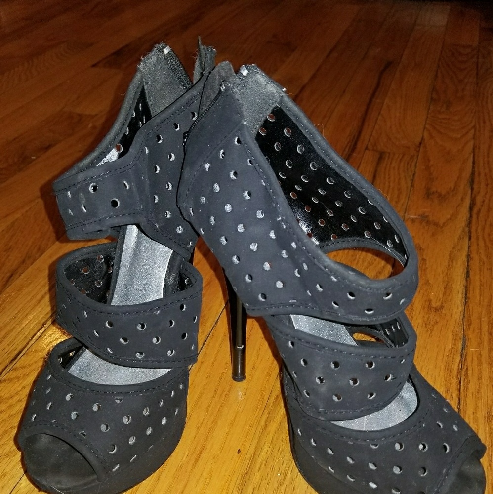 Black High Heels