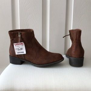 Short Rampage Booties