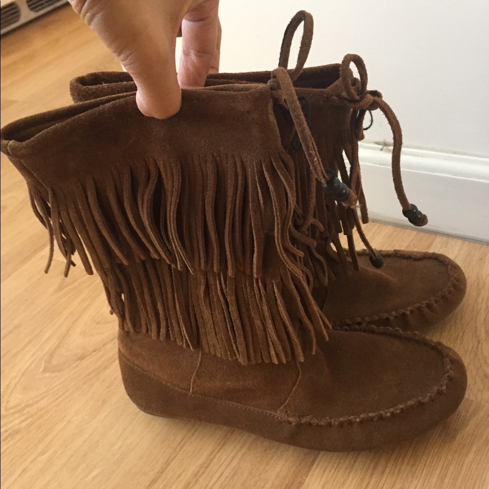 👢Minnetonka double layer fringe boots