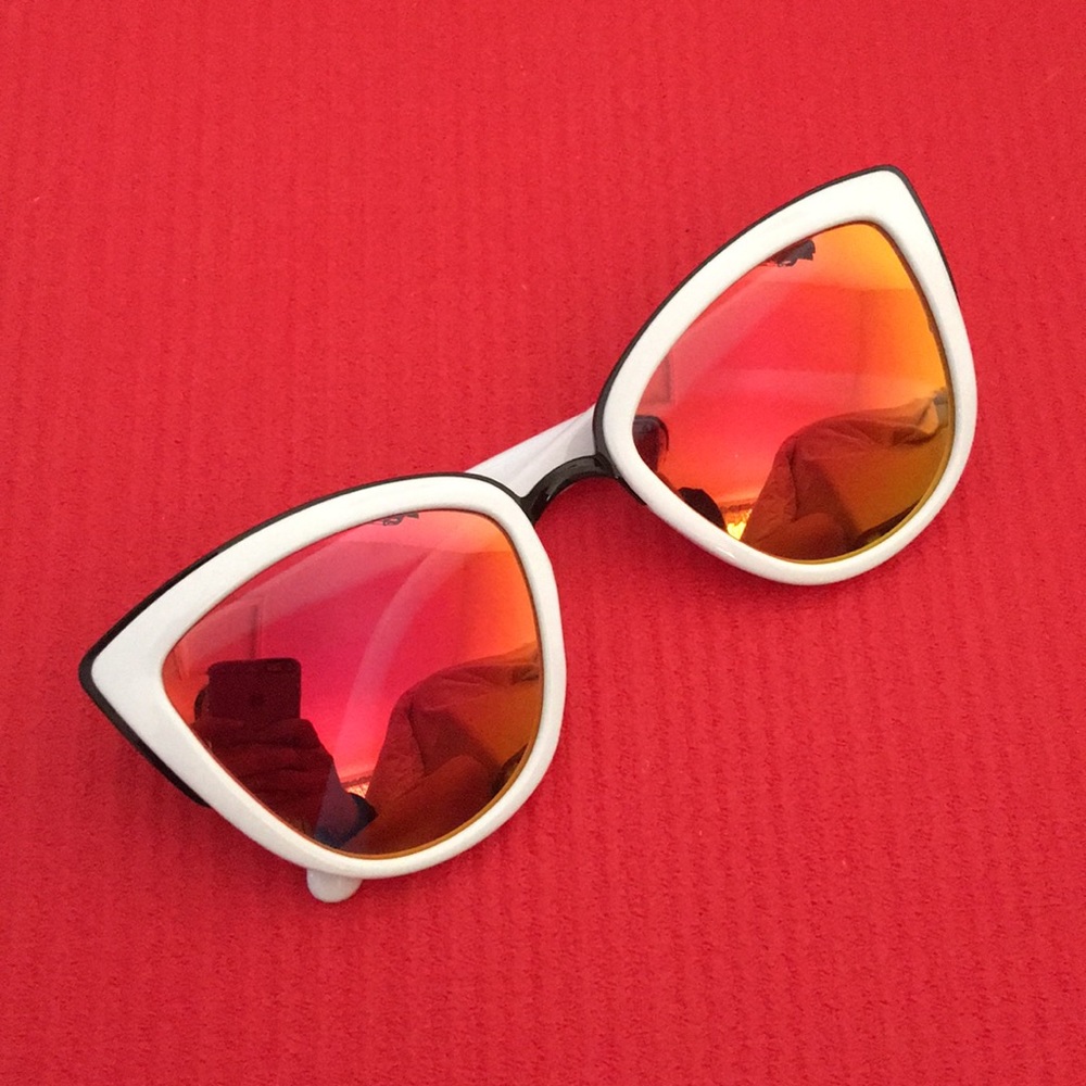 QUAY ‘My Girl’ sunglasses