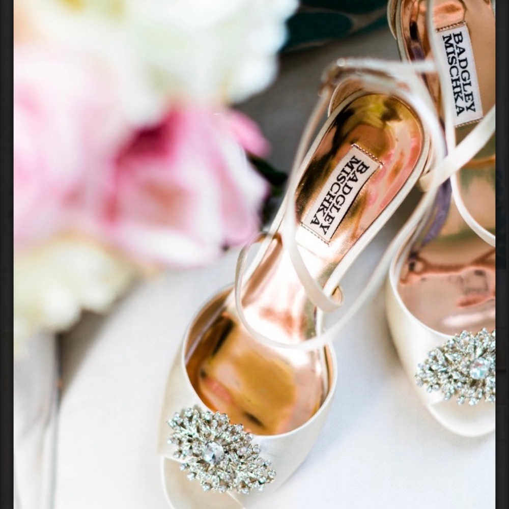 7 1/2 Ivory Abigail Badgley Mishika Wedding Wedges