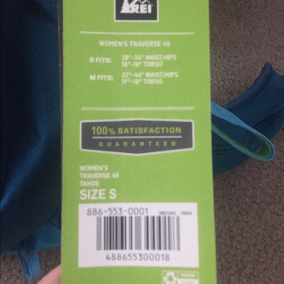 REI women’s traverse 46 liters size small - Picture 2 of 5