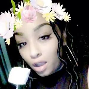 Meet your Posher, Toni-ann