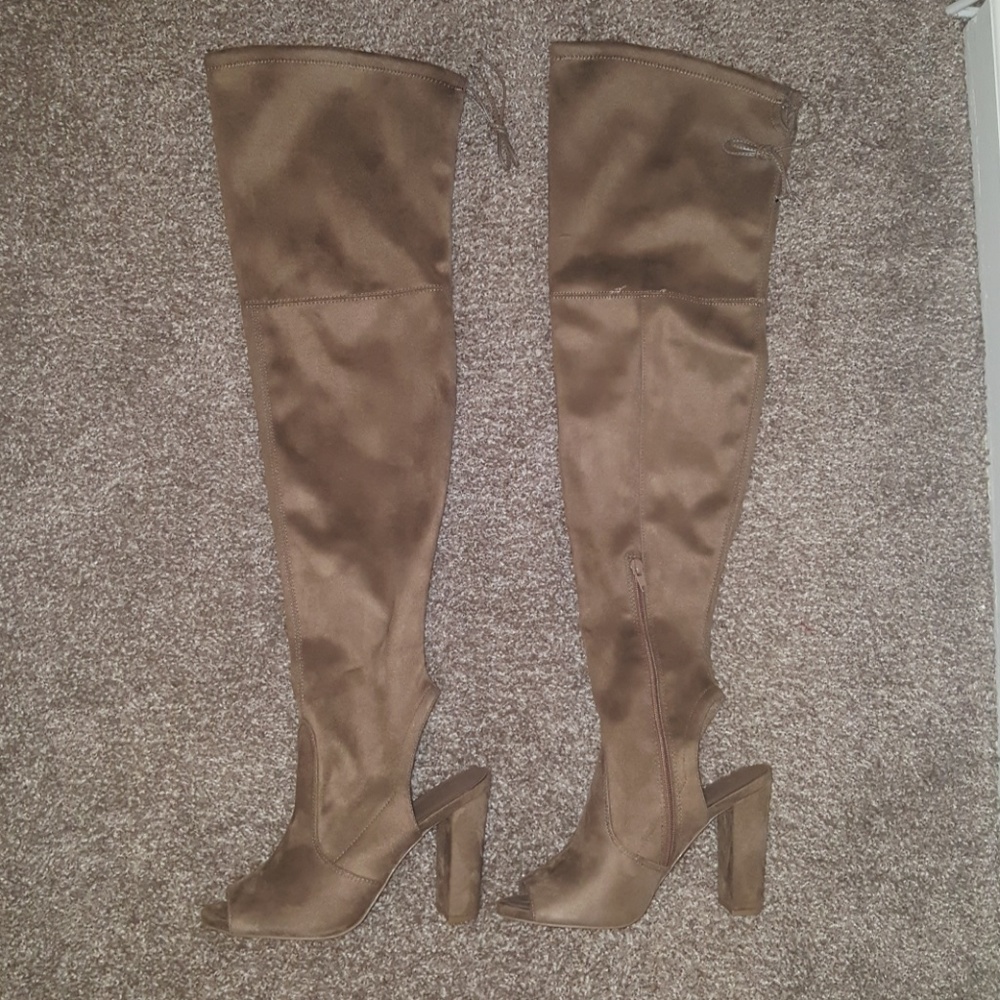 Over knee high heel boots