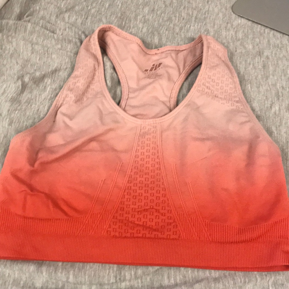 Mortultra women’s sports bra