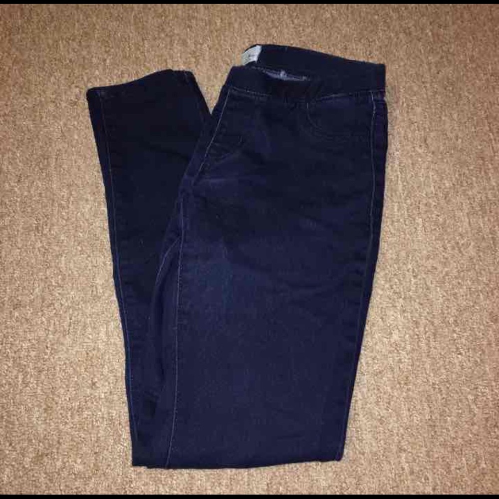 Old navy pants size 4