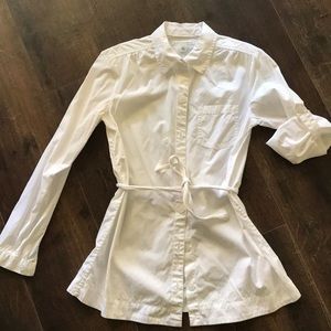 Banana Republic White button down shirt