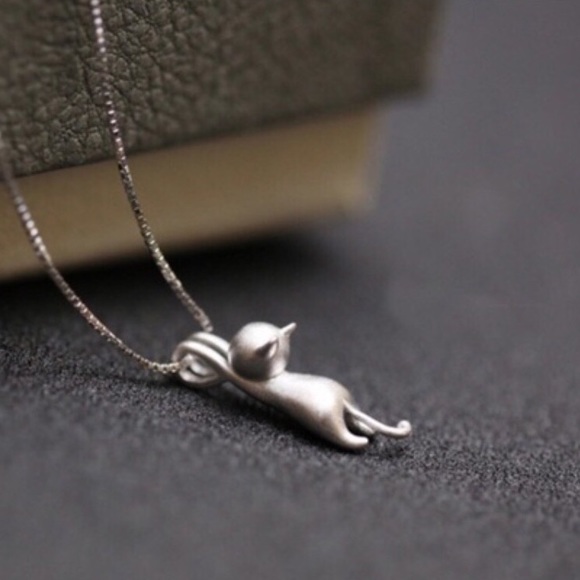 ♥️ONLY 1 LEFT! Sterling Silver Kitty Cat - Picture 5 of 7