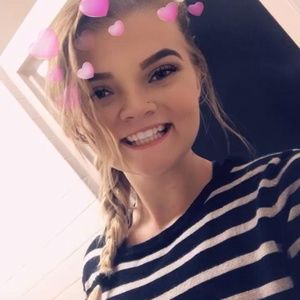 Meet your Posher, Megan