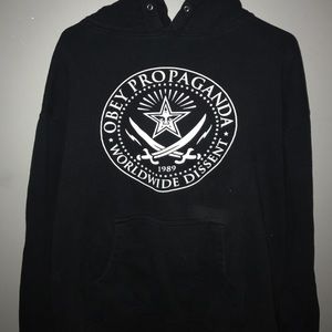 obey propaganda pull over black hoodie