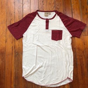 Men’s red and white baseball tee