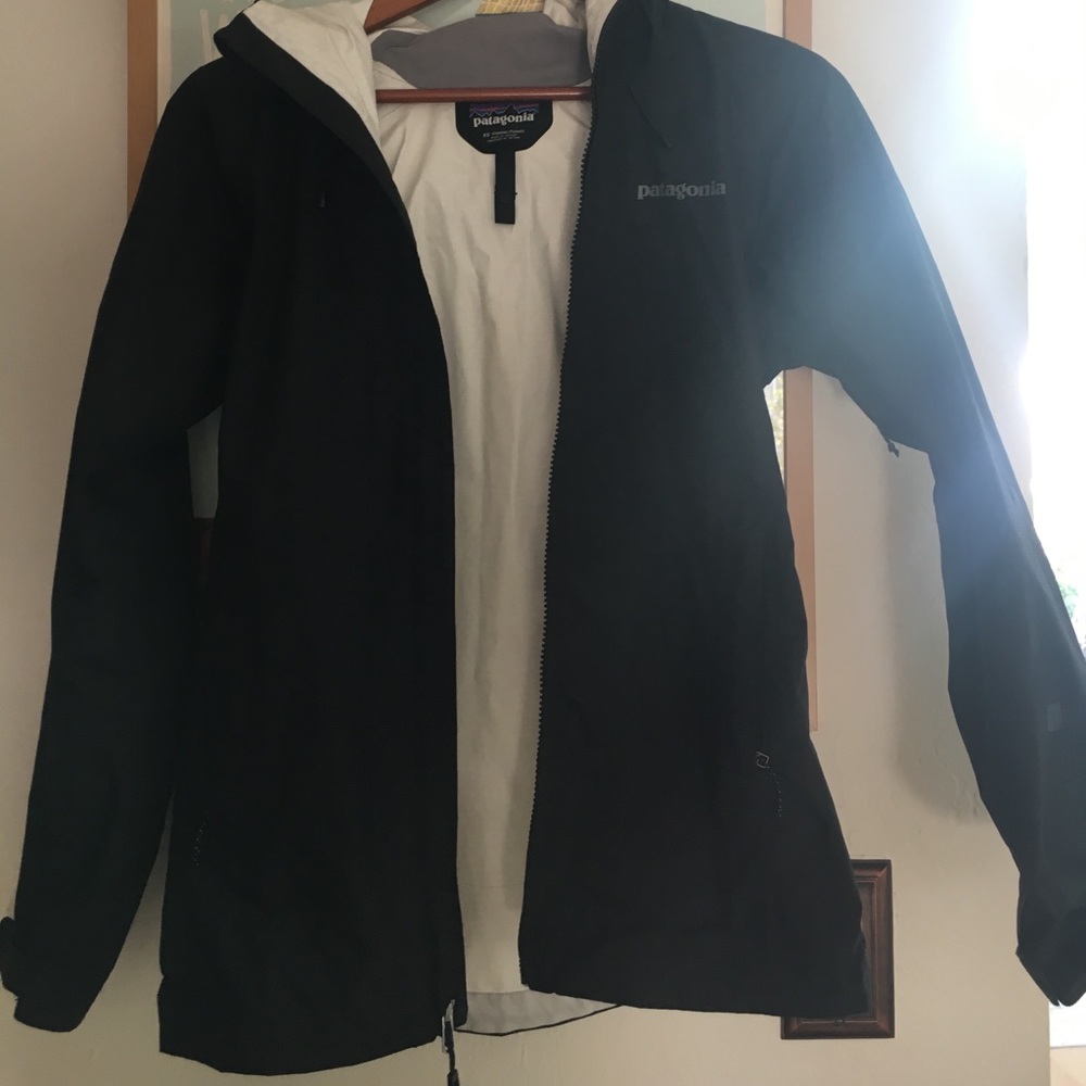 Patagonia Torrentshell Rain Jacket