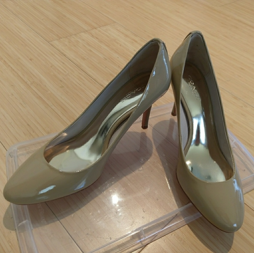 Coach patent leather pumps