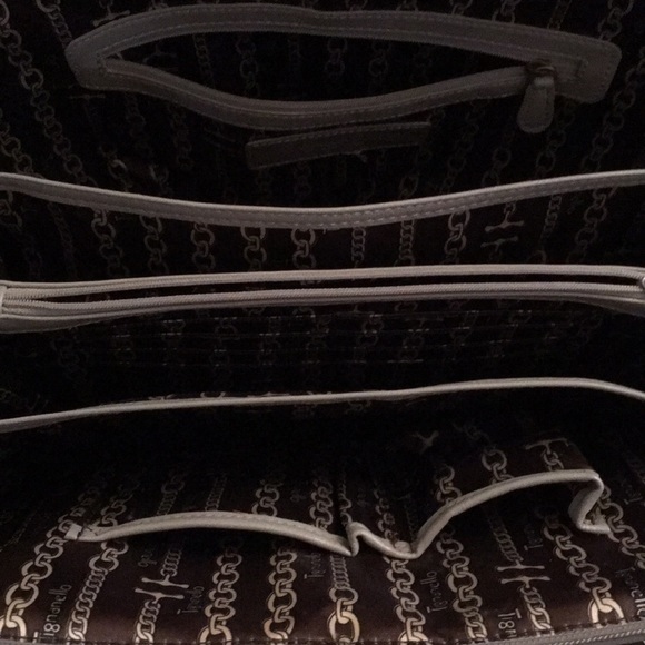 Tignanello Shoulderbag - Picture 7 of 8