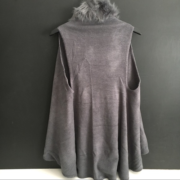 SALE Faux Fur Trim Swing Sweater Vest - Picture 6 of 7